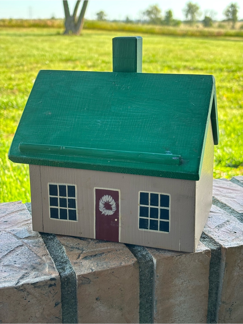 Vintage recipe box. House shaped. Folkart whimsical.